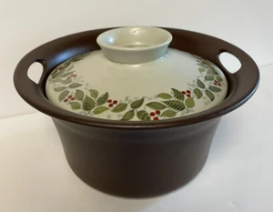 Vintage Figgjo Norway "Brazil" Stoneware Casserole, Ceramic Pot w/ Lid - 1970s - Picture 1 of 6