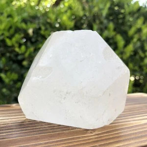 544g 8x7x7cm weißer Calcit poliert aus China - Bild 1 von 5