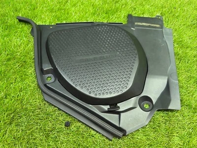 2003-2009 Nissan 350Z Brake Fluid Cover W/ Trim OEM 64895-CD000 - Image 1 of 4