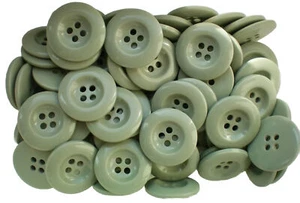 Buttons 32mm 50L Light Sage Green Chunky 4 Hole Coat Polished Large Button Z127 - Picture 1 of 24