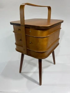 Mid-Century Danish Sewing Box Table –Wood, Swivel Drawers, Rare Design - Foto 1 di 13