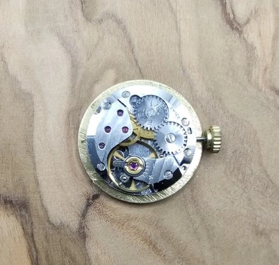 Orologio EBEL ETA 2512-1 Carica Manuale - Funziona - Immagine 1 di 4