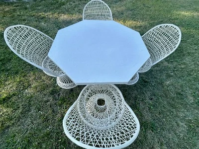 Meados do século moderno Russell Woodard fiado conjunto de jantar de fibra de vidro/TAXAS DE ENVIO DESCRIÇÃO - Imagem 1 de 4