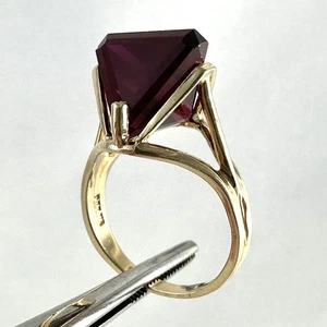 Vintage 14k Large Red Garnet Statement Cocktail Ring 8.2 Grams Sz 10.25 - Picture 1 of 10