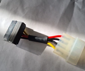 5cm Sata 3 Strom-Adapter-Kabel - Bild 1 von 5