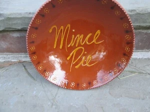 MINCE PIE RED WARE  PLATE  SLIP TRAIL NED FOLTZ POTTERY REINHOLDS 1990 PRIMITIVE - Picture 1 of 6
