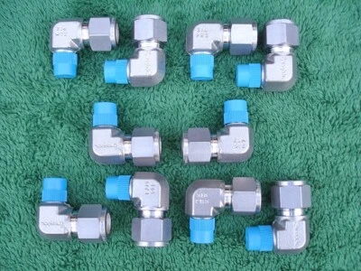 Swagelok SS-810-2-4 1/2" Tube X 1/4" Stainless Steel Elbow - Image 1 of 3