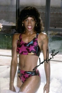 Jackie Joyner Kersee Original Signed Photo 20x30 HAMMER;OTIV - Picture 1 of 1