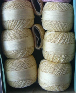 COATS Chain MERCER Crochet Cotton 6 Full Lemon Balls dye lot 441 No60 Gauge BoxA - Picture 1 of 6