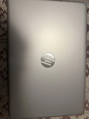 computer portatile Usato - Immagine 1 di 4