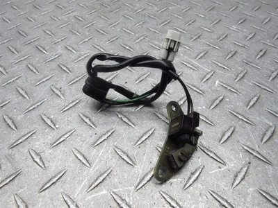2001 01-02 Suzuki GSXR 1000 GSXR1000 Pulse Coil Pickup Ignition Engine Sensor - Image 1 of 4