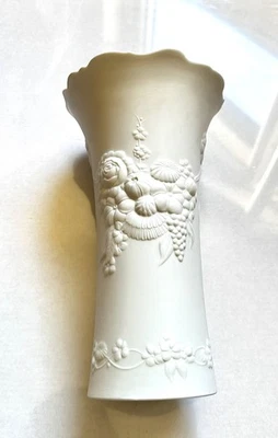 Kaiser Porzellanvase Flora - Top Zustand  - Bild 1 von 3