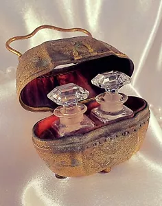 Antique Fragrance Keeper With Gorgeous (Baccarrat?) Bottles. - Picture 1 of 24