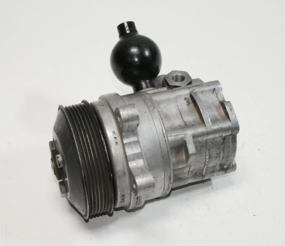 液压动力转向串联泵原始设备制造商宝马 E60 主动自适应转向 — 第 1/4 张图片