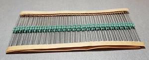 25/100PCS 3k3 0.6W 1% Metal Film Resistor 3.3k - Picture 1 of 3