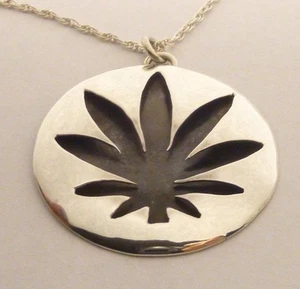 Shadow-box 3D Artisan Sterling Silver Leaf Necklace With SS Chain by SmithSilver - Picture 1 of 6