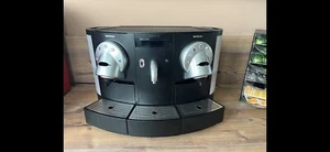Nespresso Gemini CS200–Professional Kaffeemaschiene+inkl. Tassen+Kapselspender - Bild 1 von 2