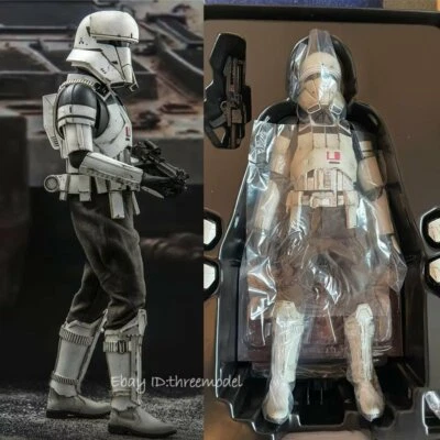 Figura de acción Hot Toys HT 1/6 MMS587 Star Wars Assault Tank Commander en stock Foto 1 de 4