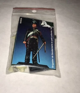 Historex Nemrod Brigadier de Gendarmería Uniforme Pequeño Figura Modelo Kit N54030 - Imagen 1 de 2