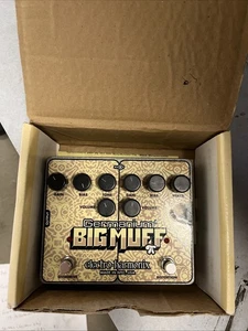 Electro Harmonix Germanium 4 Big Muff Pi Overdrive & Distortion Pedal, Used - Picture 1 of 3