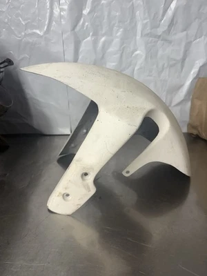 Guardabarros delantero de fibra de vidrio Amour Suzuki GSXR 1000 2006-2009 GSXR 600 750 2005-2008 Foto 1 de 4