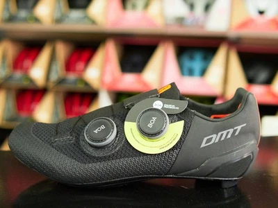 Zapatos de ciclismo de carretera DMT SH10 - ligeros, rígidos, rendimiento profesional 37EU Foto 1 de 4