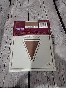 Hanes Silk Reflections Strumpfhose Strümpfe Non Control Top GRÖSSE AB kleine Farbe - Bild 1 von 4