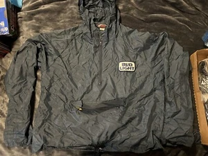 VINTAGE ANHEUSER BUSCH A&EAGLE COLLECTION NYLON WINDBREAKER JACKET LARGE BAG - Picture 1 of 16