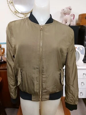 Ladies Green Long Sleeved Bomber/Harrington style Jacket by Atmosphere Size 8 - Image 1 of 4