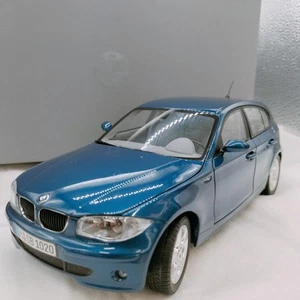 Kyosho 1/18 Scale BMW 1SERIES Blue Very Nice - Picture 1 of 18