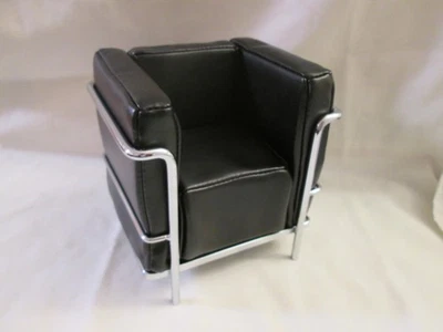 Cadeira moderna Horsman Urban Environment preta para boneca 12" item 28533 Dorinda - Imagem 1 de 4