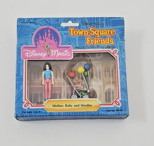 Disney Magic Town Square Friends Mutter Baby und Kinderwagen Neu aus altem Lagerbestand 1988 Sears 60304 - Bild 1 von 5