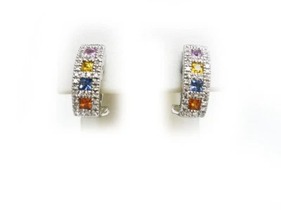 Pendientes perforados de aro de piedras preciosas de zafiro colores oro blanco de 14K Foto 1 de 4