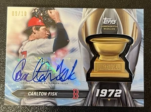 Carlton Fisk 2018 Topps Rookie Cup Greats Medallion Trophy Auto /10 Red Sox SSP - Picture 1 of 2