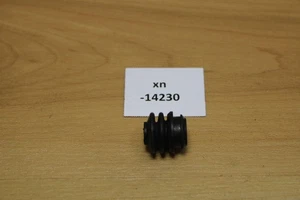 Kymco 45132-LDH1-E00 MA4796 BUSH BOOT PIN NOS NEU genuine xn14230 - Picture 1 of 2