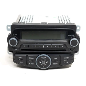 Unidad principal de radio reproductor de CD para automóvil Holden Barina 11-16 GM 557799431 94522485 desbloqueado - Imagen 1 de 10