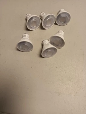 Nanoleaf Matter Essentials Glühbirne, 6 Smarten RGBW GU10 LED Lampen - Matter - Bild 1 von 4