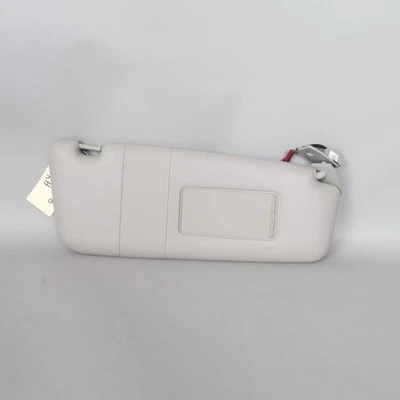 Parasol derecho BMW 525i 528i 530i 535i 545i 550i 2004-2008 51167122861 OEM usado Foto 1 de 4