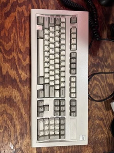 (Vintage) IBM 1986 Model M Clicky Keyboard P/N 1390120 - Picture 1 of 4