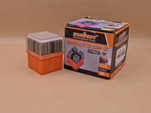 Offener Karton 37-teiliges Zahlen- und Buchstabenstanzer-Set gehärteter Stahl Metall Matrize mit Etui - Bild 1 von 3