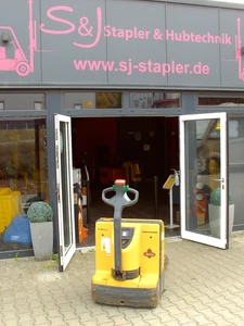Jungheinrich EJE 20  Hubwagen Niederhubwagen Ameise Mitnahmehubwagen Stapler - Bild 1 von 6