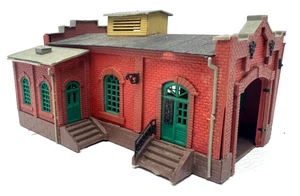 Heljan Lokschuppen mit Anbau - unvollständig ca.  12,5 x 9,8 x 7 cm - TT 1:120 - Bild 1 von 7