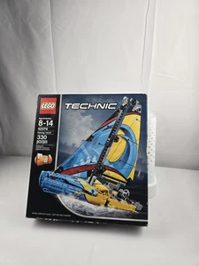 Lego 42074 Technic Yacht da Corsa 2018 330 Pezzi Raro Ritirato Nuovo - Foto 1 di 10