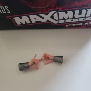Marvel Legends Maximum Series Spider-Man Hands #1 BARE Webslinger Bracer - Picture 1 of 1