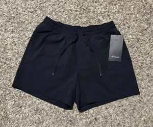 "Bañador corto Lululemon Pool negro 5"" pulgadas - grande - NUEVO - Imagen 1 de 4