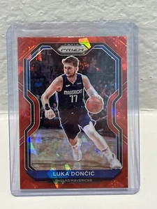 2020 Panini Prizm Luka Doncic Red Cracked Ice #32 Dallas Mavericks - Picture 1 of 2