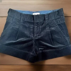 VINCe Shorts Womens Size 2 Black Wide Wale Corduroy Cuffed Pleated Front CUTE!!! - Picture 1 of 8