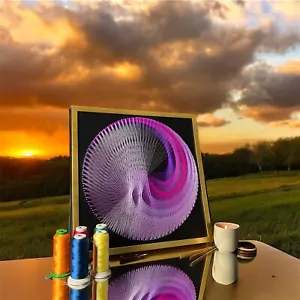 Kit de arte de cuerda - Tablero de madera con clavos, hilos, tijeras e instrucciones - Imagen 1 de 10
