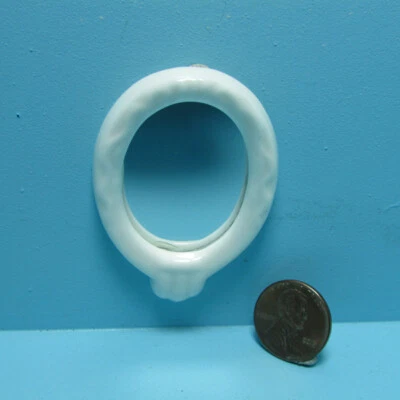 Espejo de pared ovalado de porcelana miniatura para casa de muñecas D2000 Foto 1 de 3