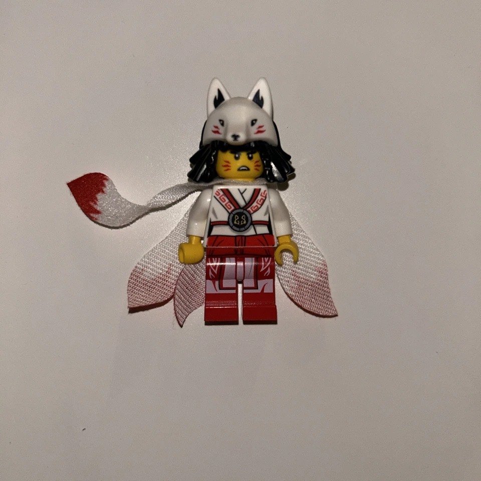 Lego Marvel, Ninjago und Dc Minifigurenkollektion - Bild 1 von 4